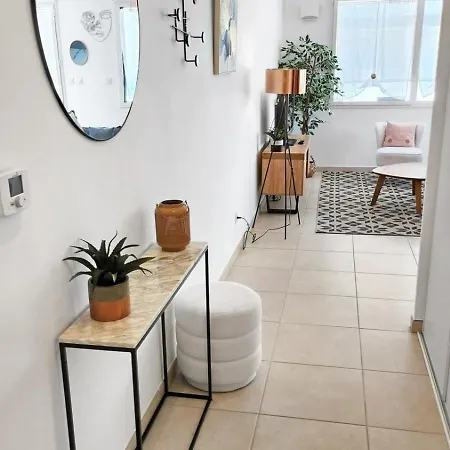 Sous Le Cedre Apartmán Villeurbanne